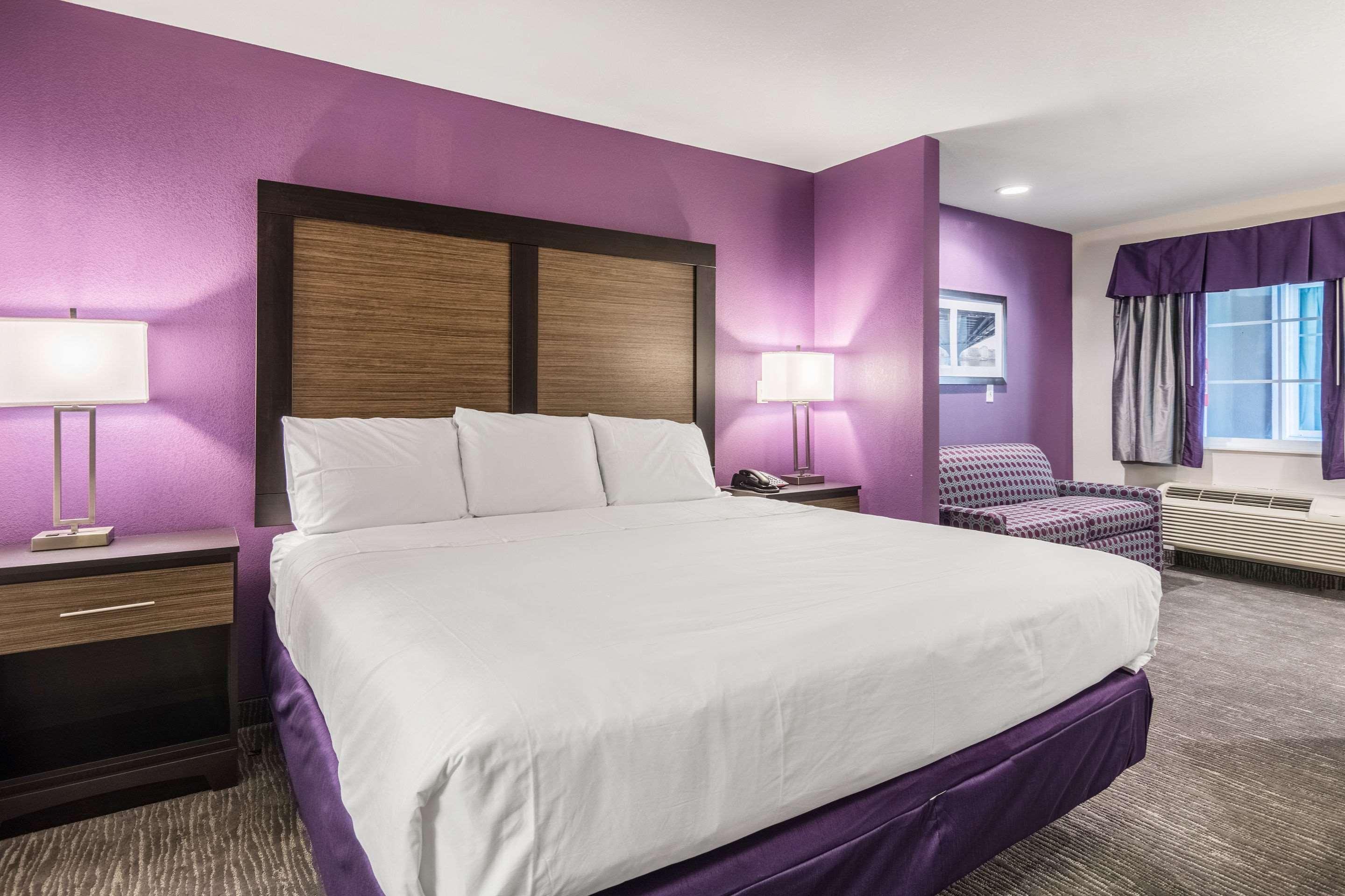 Econo Lodge Inn & Suites North Little Rock Near Riverfront Екстериор снимка