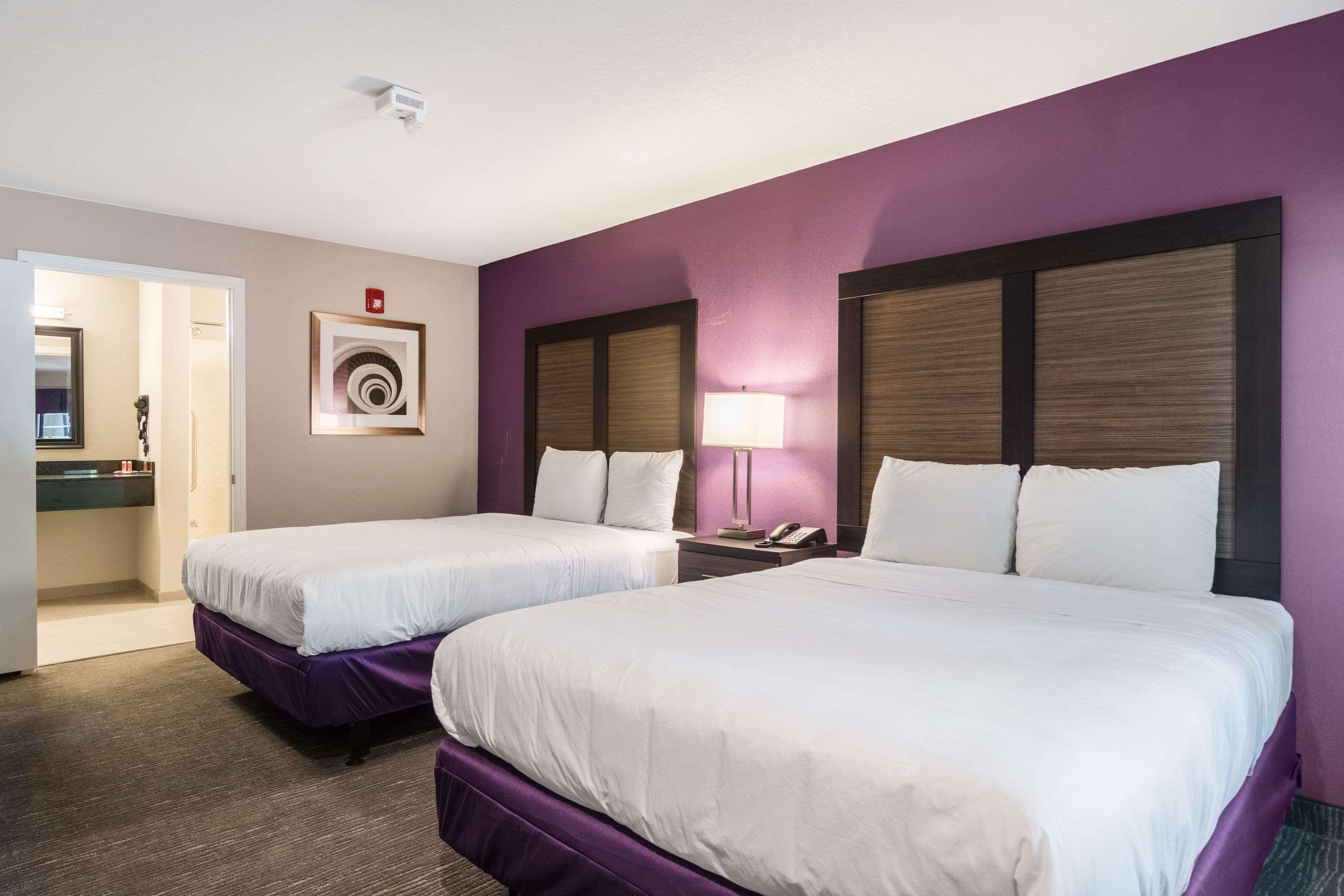 Econo Lodge Inn & Suites North Little Rock Near Riverfront Екстериор снимка